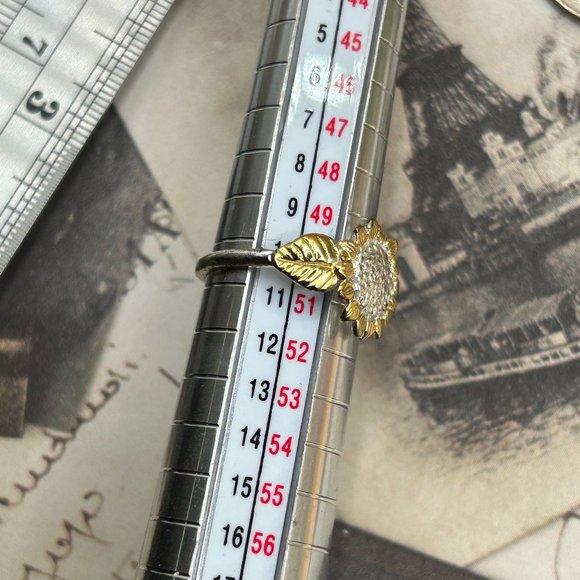 Sunflower Ring Marked 925 Sterling Silver Yellow Gold Overlay Flower Size 5.5 - Picture 11 of 12